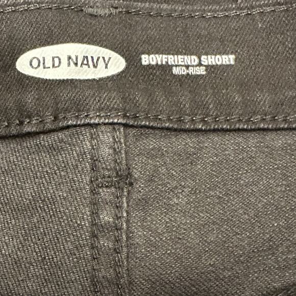 Old Navy Women's Size 6 Black Jack Boyfriend Shorts Distressed Cuffed Hem Summer - Picture 7 of 13